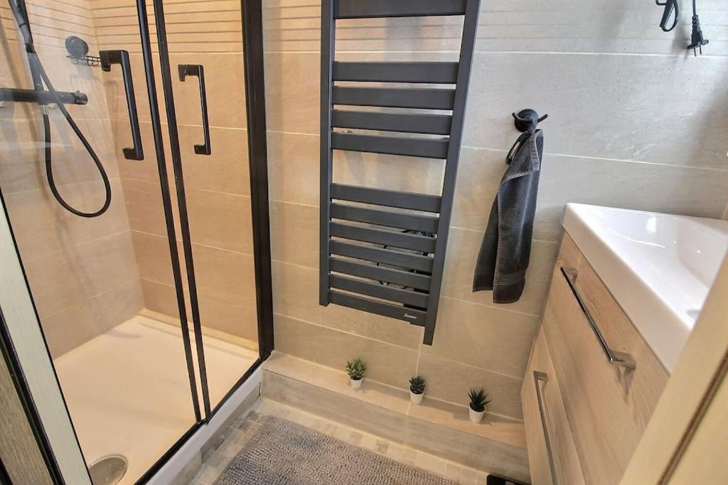La Demeure Des 3 Colombes Apartment บัวส์ โกลงบ์ ภายนอก รูปภาพ