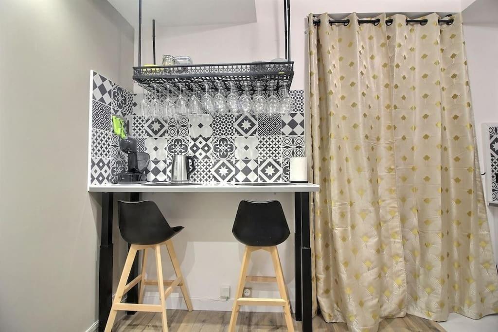 La Demeure Des 3 Colombes Apartment บัวส์ โกลงบ์ ภายนอก รูปภาพ