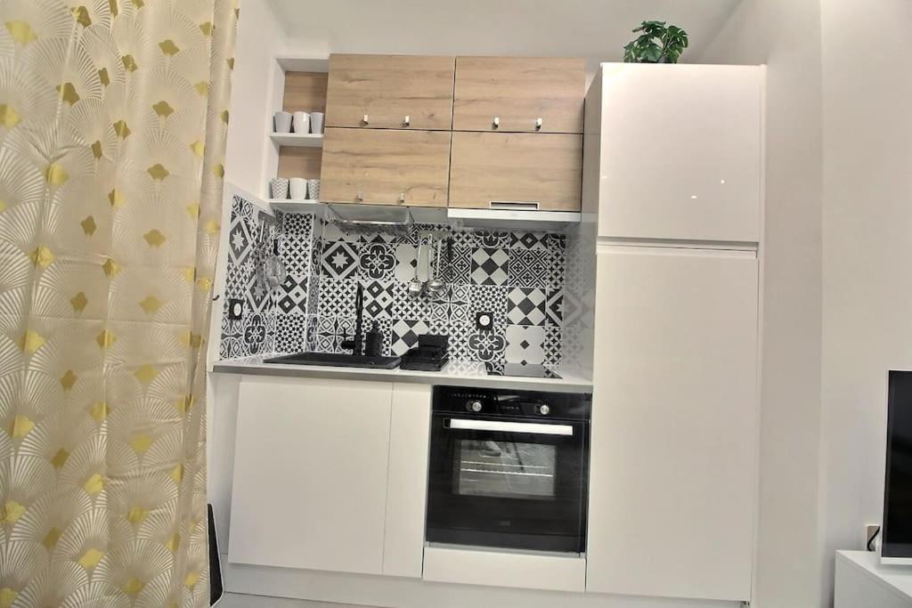 La Demeure Des 3 Colombes Apartment บัวส์ โกลงบ์ ภายนอก รูปภาพ